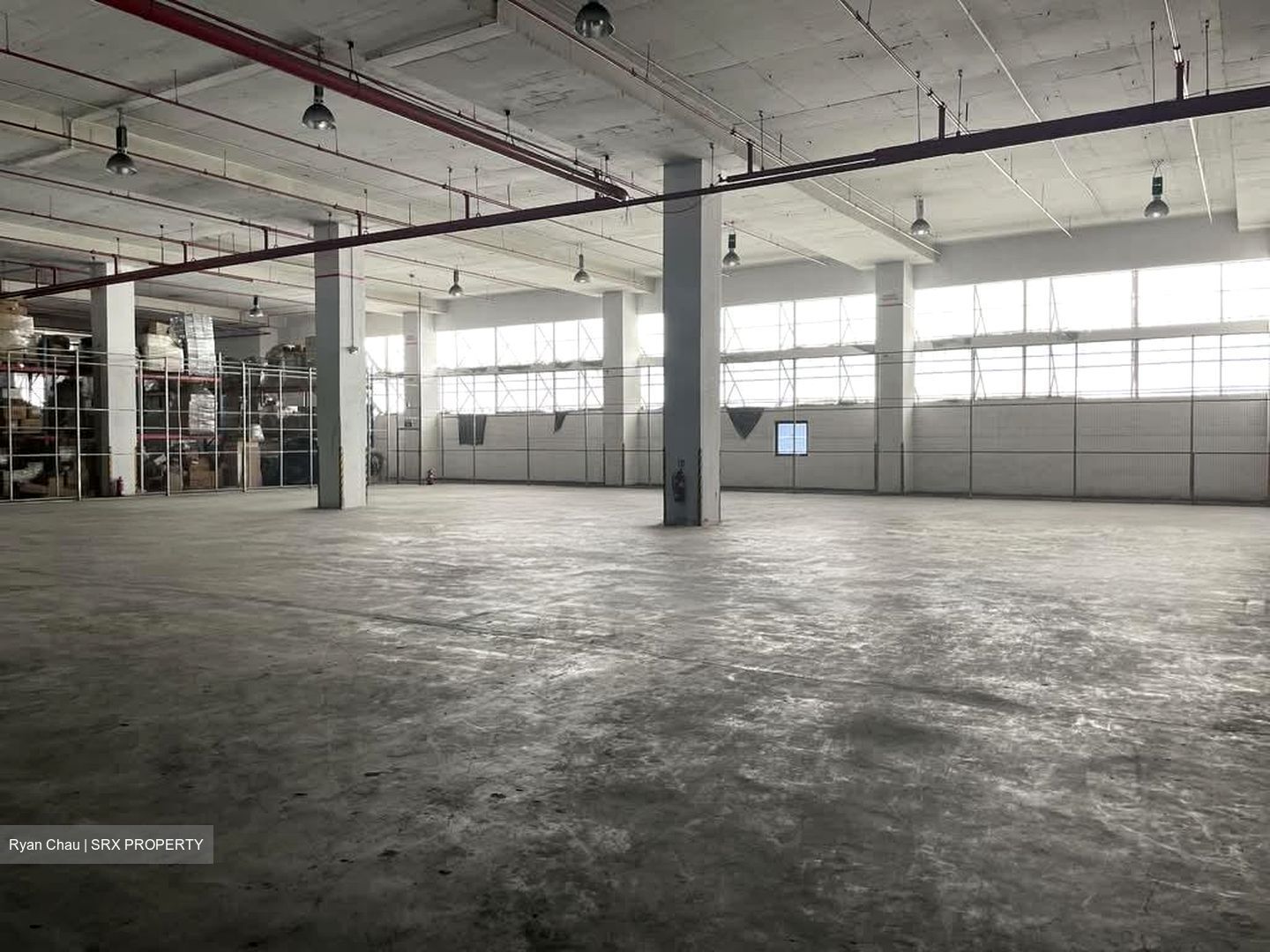 Bayshore Terrace (D16), Warehouse #535174711
